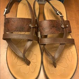 Size 10 brown boc sandals